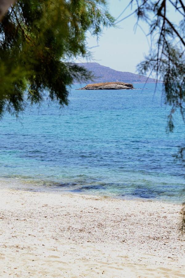 Beach House Set In A Beautiful Bay 卡利斯托斯 外观 照片