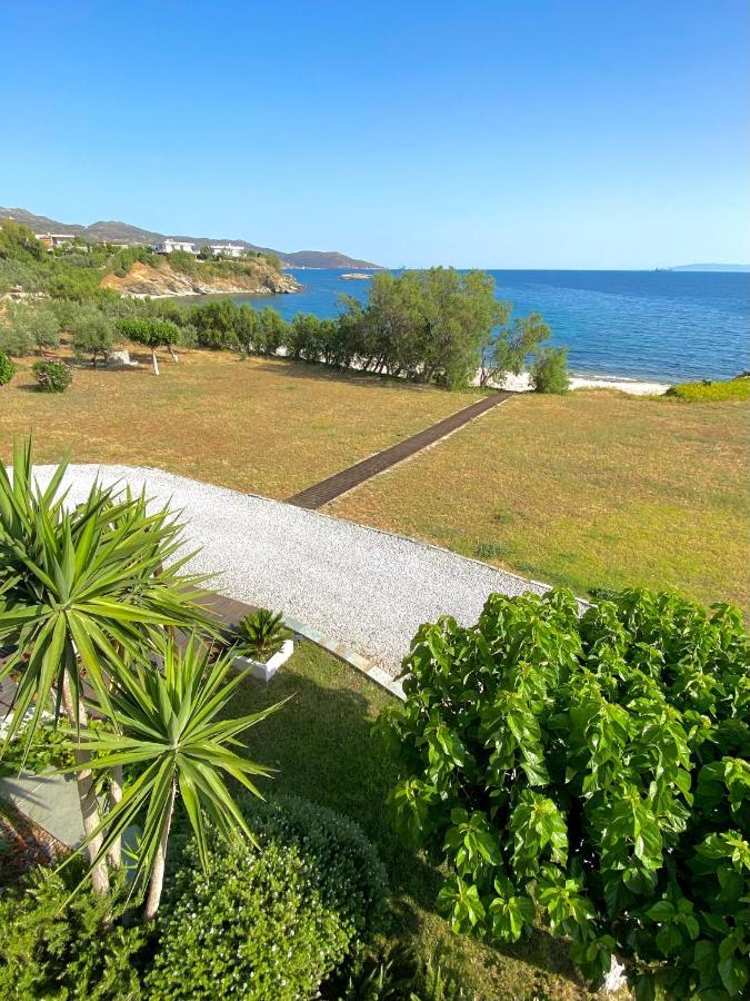 Beach House Set In A Beautiful Bay 卡利斯托斯 外观 照片