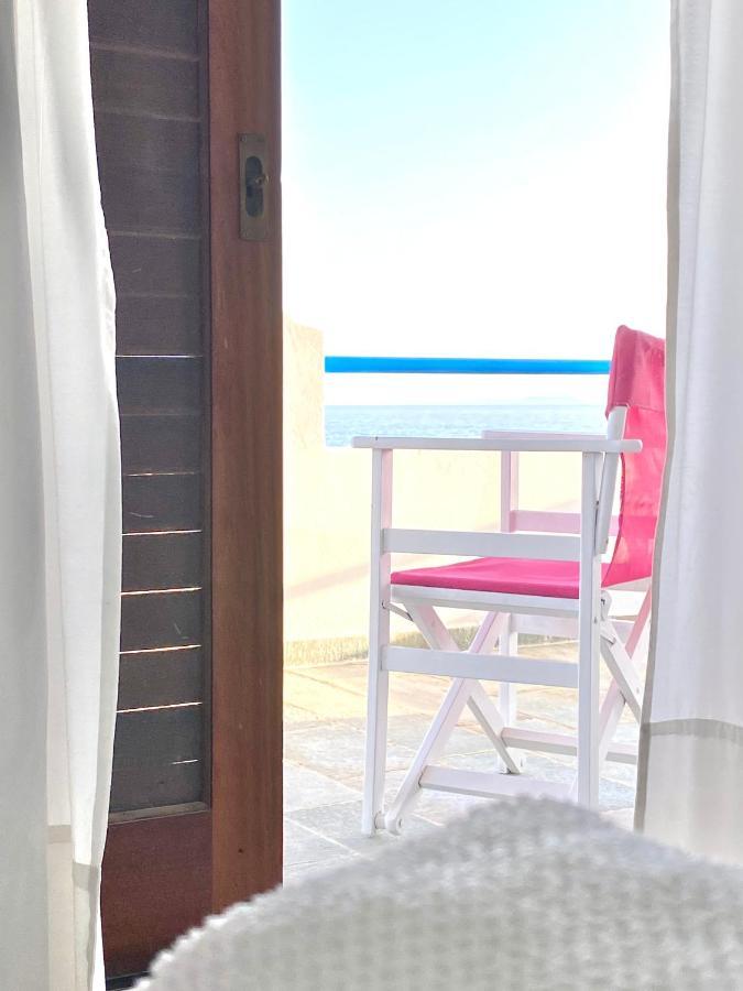 Beach House Set In A Beautiful Bay 卡利斯托斯 外观 照片